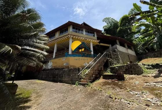 [CASARÃO PRÓXIMO A PRAIA À VENDA NO BAIRRO CAETÉS, ANGRA DOS REIS - R]